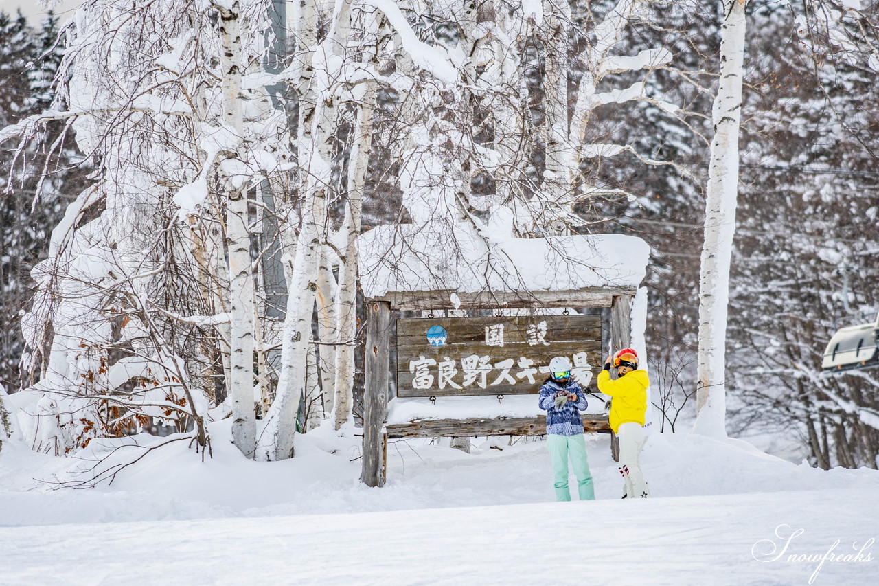 富良野スキー場　気温 -14℃。ダイヤモンドダストが煌めく、国内屈指のリゾートゲレンデを堪能♪